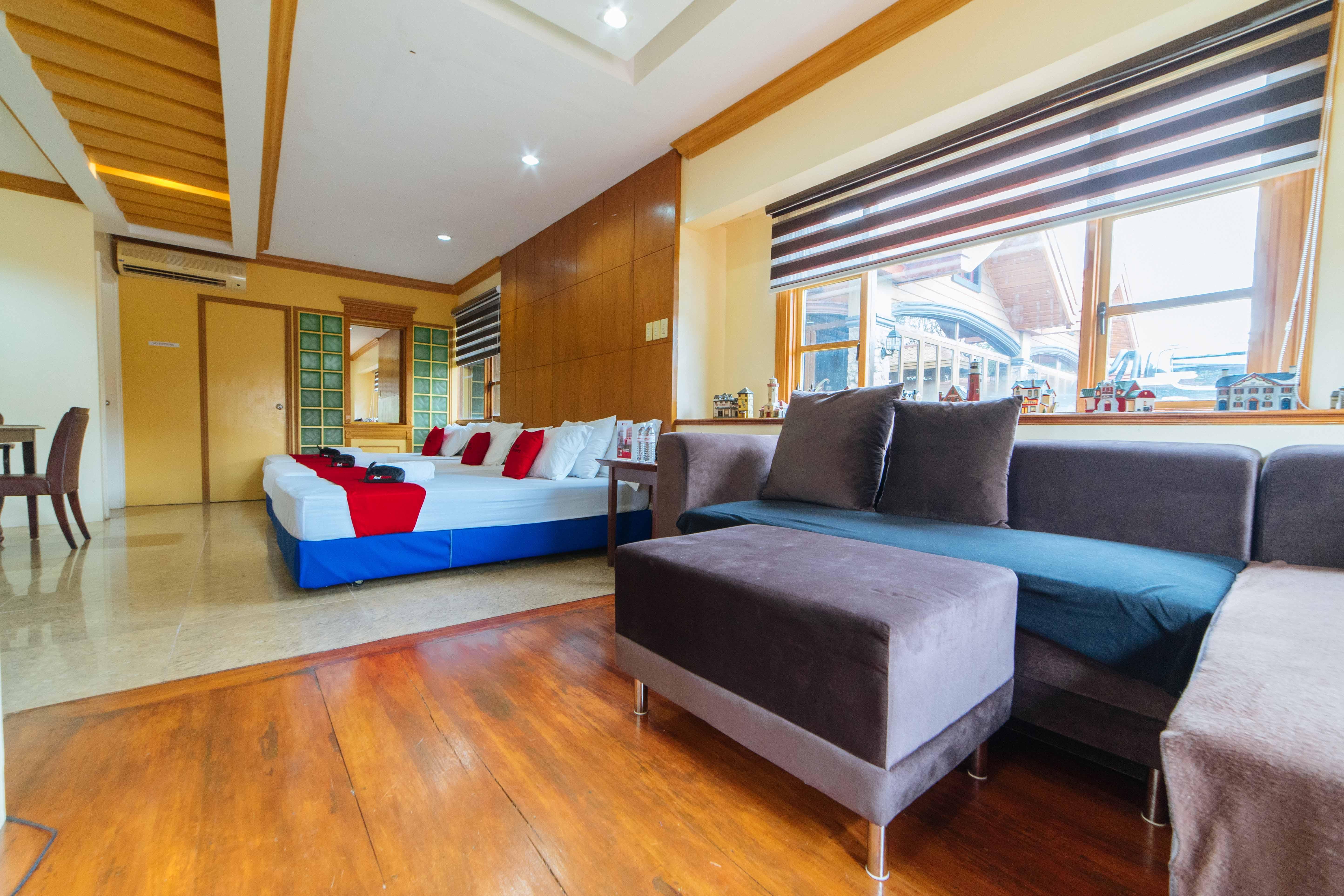 Reddoorz Plus @ Starhomes Olivianville Tarlac City Esterno foto