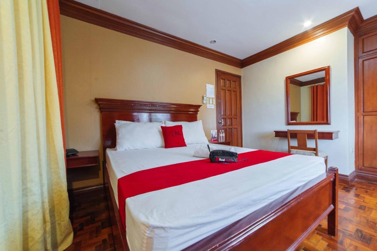 Reddoorz Plus @ Starhomes Olivianville Tarlac City Esterno foto